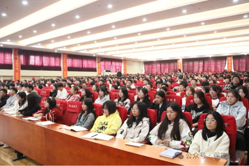 bat365官方官网会计学院企业讲座助力，绘制职业蓝图