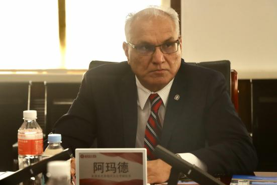 美国圣克劳德州立大学副校长一行莅临bat365参观交流