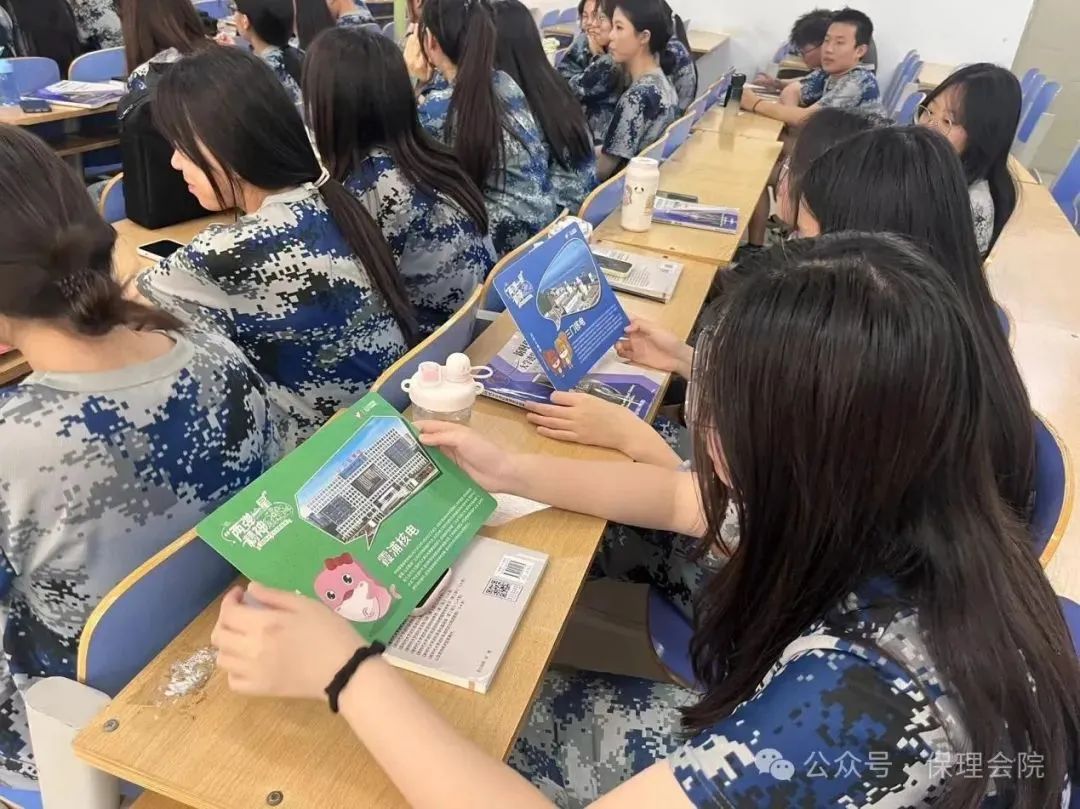 bat365官方官网会计学院星“核”璀璨宣讲团进行“两弹一星”精神志愿宣讲团工作总结