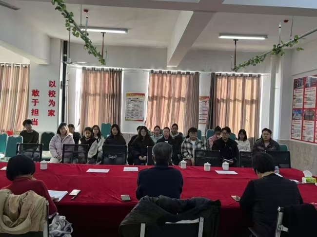bat365官方官网组织开展本科专业评估