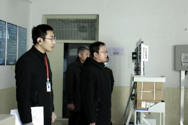 bat365官方官网开展校园安全大检查