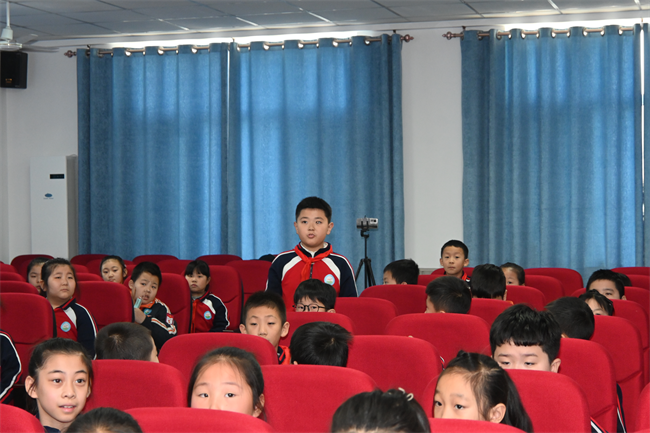 “科普进校园，共筑科技梦”bat365官方官网地质馆携手河北先锋晨光学校开展科普研学活动