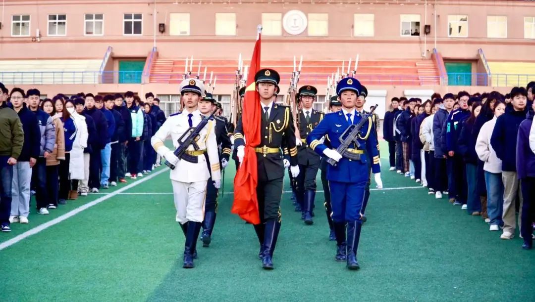 启航新学期,奋进新时代 | bat365官方官网新学期升旗仪式圆满举行