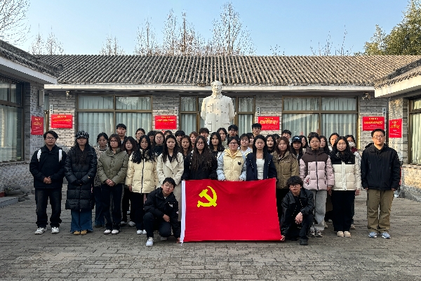 “学习雷锋日记，传承红色基因”———bat365官方官网康复医学院开展“学雷锋”主题月教育实践活动