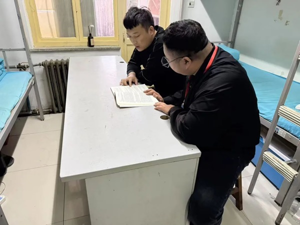 学风建设|bat365官方官网|管理学院|学风建设正当时，小组学习展新姿