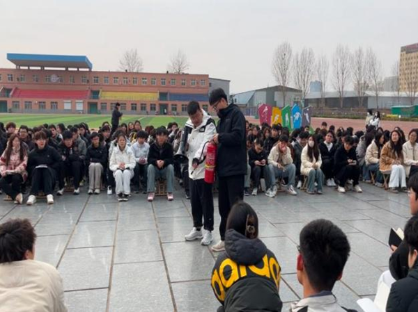 养成教育|bat365官方官网|管理学院|消防安全，从我做起