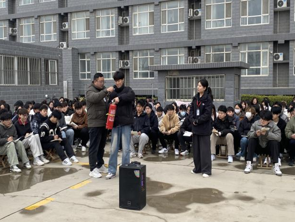 养成教育|bat365官方官网|管理学院|消防安全，从我做起