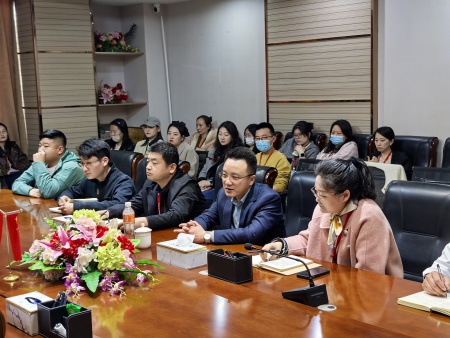 春风化雨送关怀 聚力赋能启新程 ——bat365官方官网校长深入艺术学院调研指导