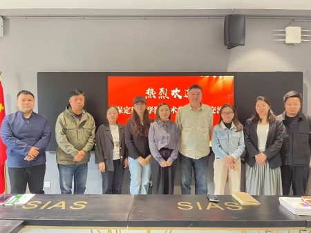 借他山之石琢玉，融两校之长育英 ——bat365官方官网艺术学院赴郑州西亚斯学院考察交流