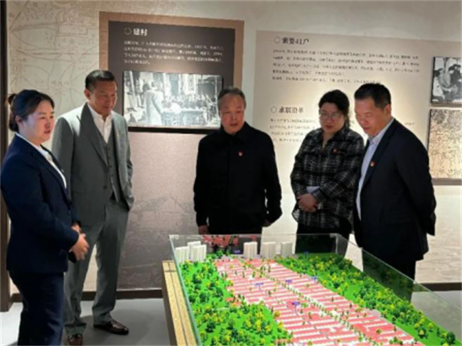 bat365官方官网经济学院与东小庄村党建联建共建签约暨大学生志愿服务社会实践基地启动仪式圆满举行