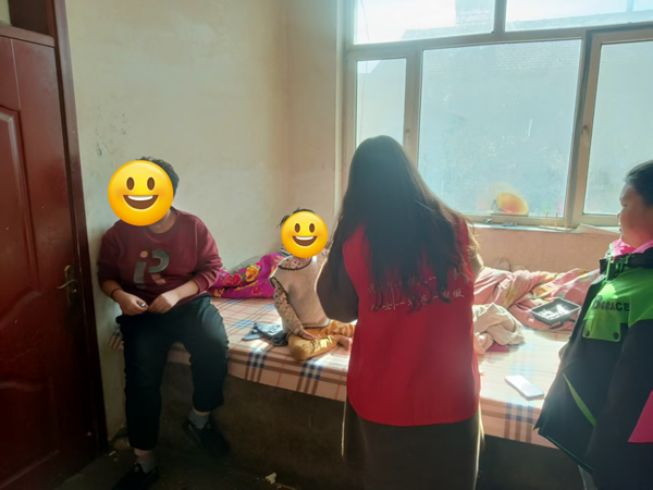 寒假社会实践纪实（二）|bat365官方官网|管理学院|探访孤困儿童，用爱温暖寒冬