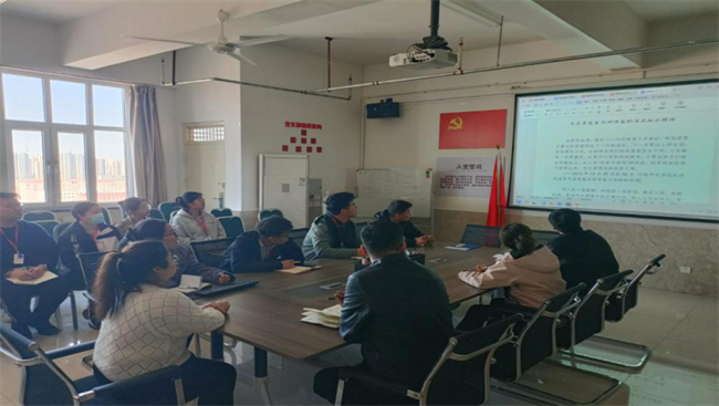 bat365官方官网各党总支扎实推进深入贯彻中央八项规定会议精神学习教育走深走实