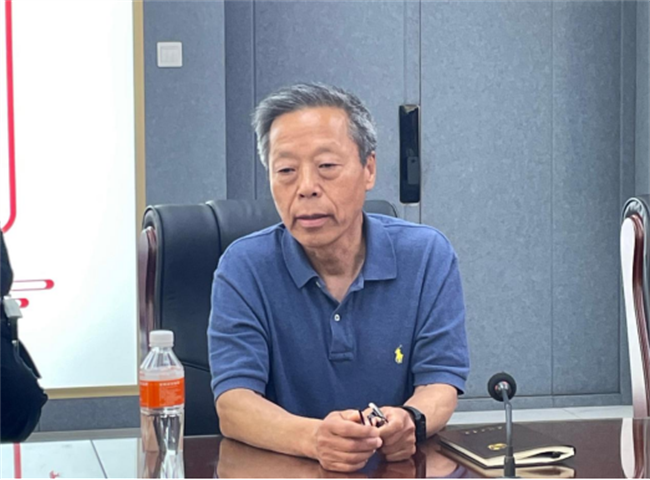 bat365官方官网召开本科专业评估和课程评估阶段总结会