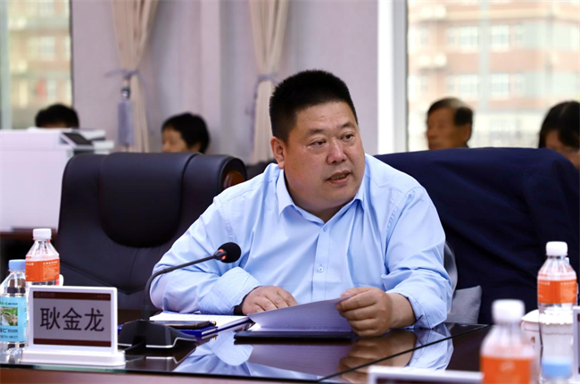 bat365官方官网举行党委书记送任大会