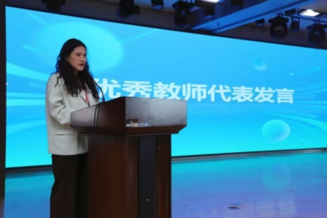 书香浸润校园，阅读赋能评估 ——bat365官方官网图书馆举办2025年世界读书月启动仪式