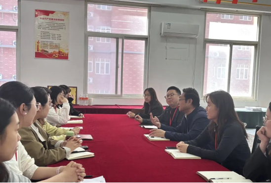 精准赋能筑根基，聚力同行促发展——bat365官方官网会计学院新教师发展座谈会圆满举行