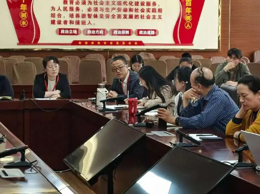 人才培养研讨会|bat365官方官网|管理学院|凝聚智慧力量 共绘人才培养蓝图
