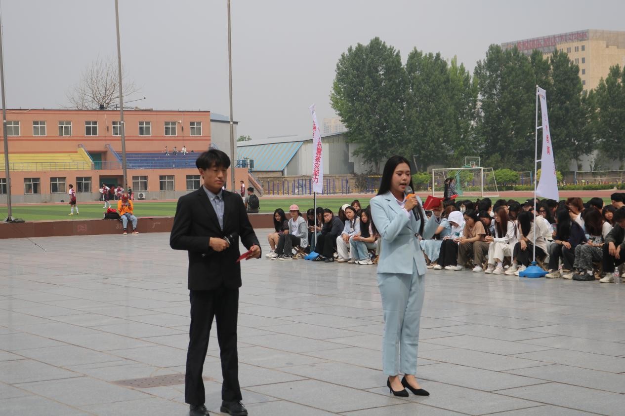 bat365官方官网康复医学院与保定市红十字会联合举办2025年地震灾害应急救援综合演练