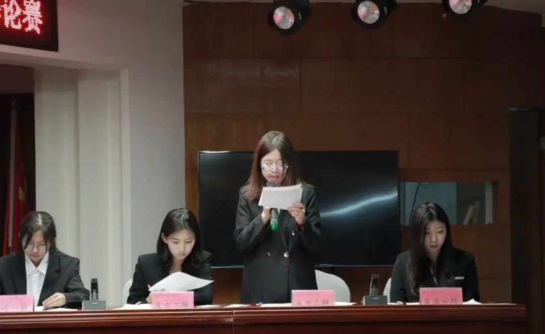 青春校园bat365官方官网第六届辩论赛完美落幕