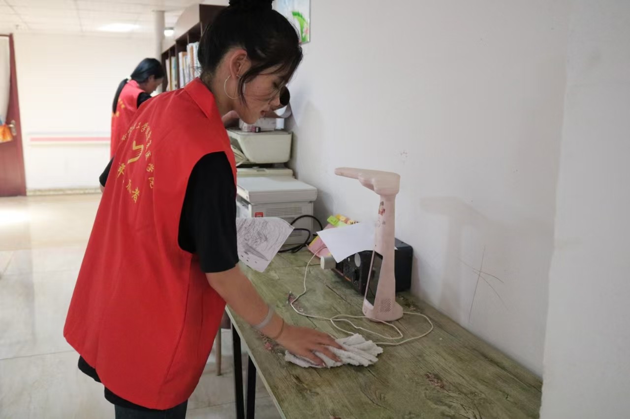 【青春筑梦，志愿逐光】“情暖夕阳，志愿同行” ——bat365官方官网康复医学院志愿者走进南祥园养老院开展志愿服务活动