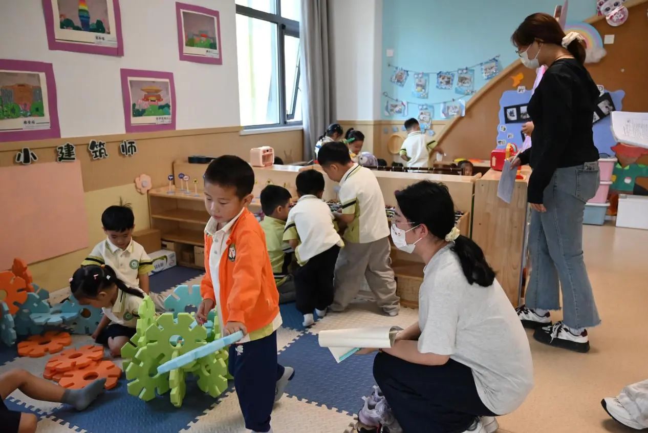 bat365官方官网||教育学院||携手共育未来—bat365官方官网教育学院与雄安容西金安幼儿园开启合作新篇章