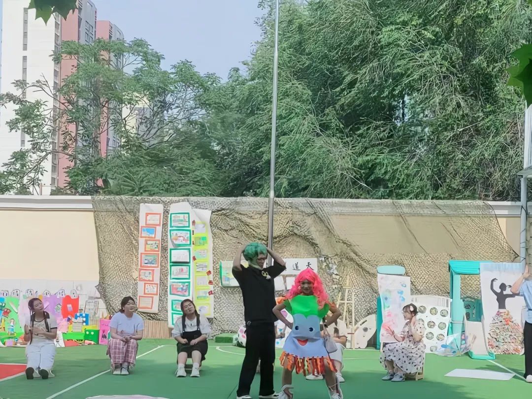 bat365官方官网教育学院||童心绽放，共筑成长——与史庄实验幼儿园携手开展实践育人活动