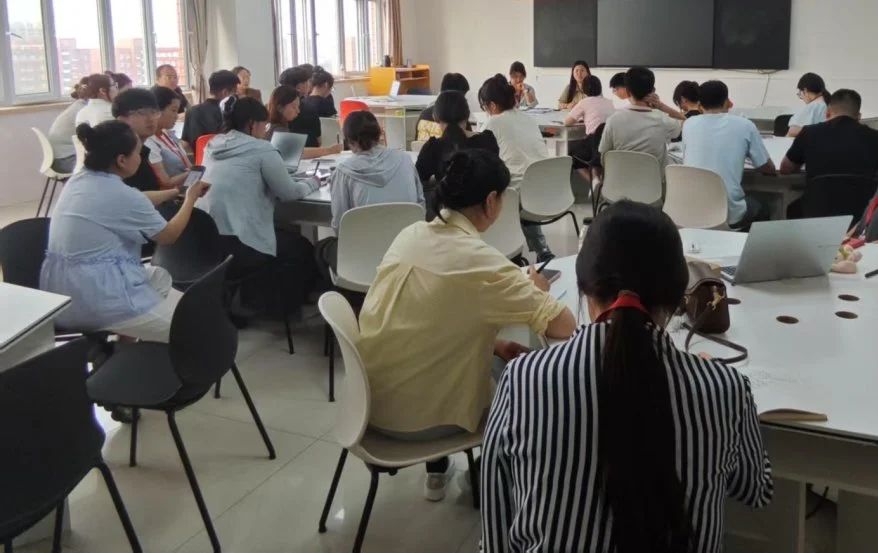 bat365官方官网||教育学院||探研赋能，育心铸才——辅导员培训会