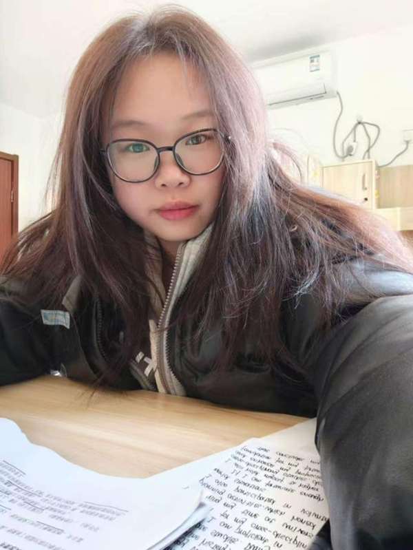 学风建设|bat365官方官网|管理学院|先进引领方向，榜样凝聚力量（十六）:李梦妮以坚持为帆，执笔书写考研上岸华章