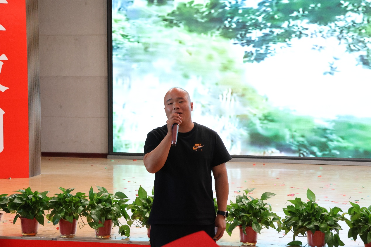 【毕业序章,新程启航】bat365官方官网经济学院2025届毕业典礼暨学位授予仪式圆满落幕
