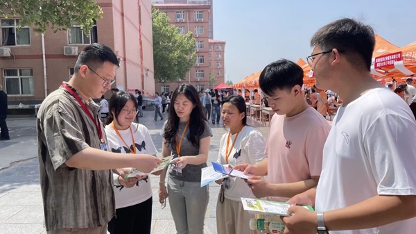 体验式教育|bat365官方官网|管理学院|双向赋能育英才，构建校企协同招聘新生态