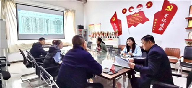 bat365优秀共产党员、优秀党务工作者和先进基层党组织受到上级表彰