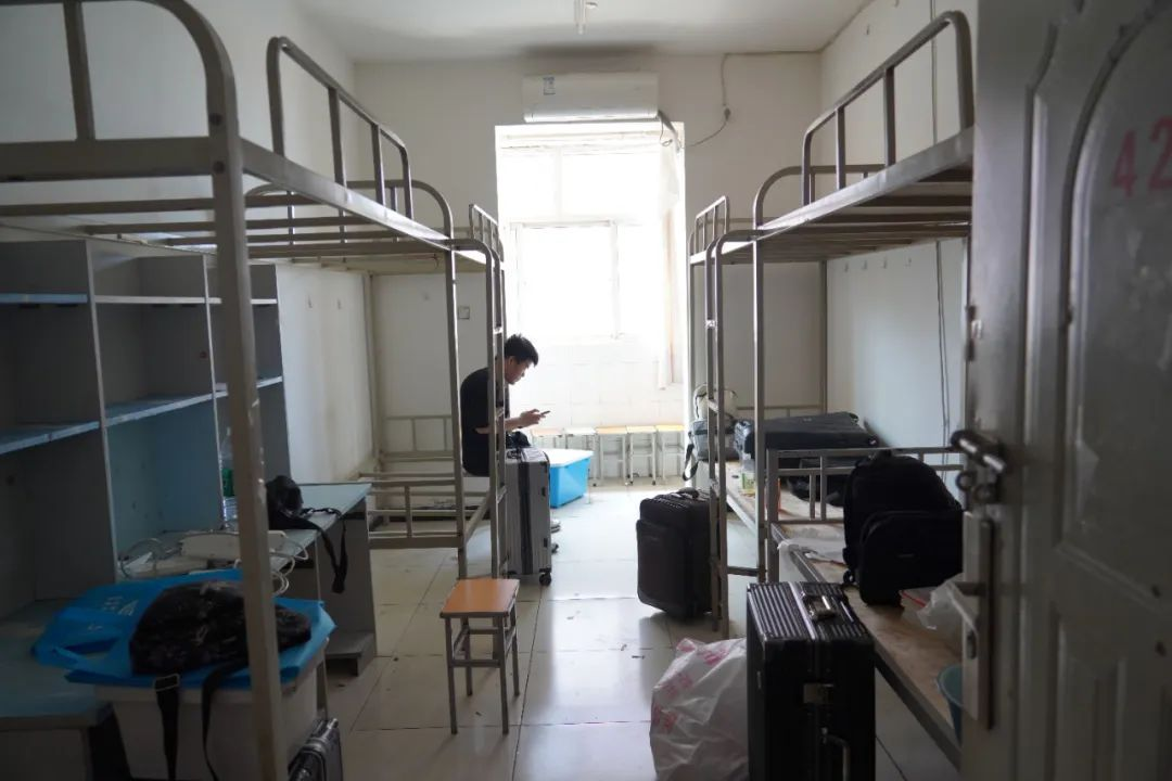 bat365官方官网 资源与工程技术学院 青春散场 梦想启航
