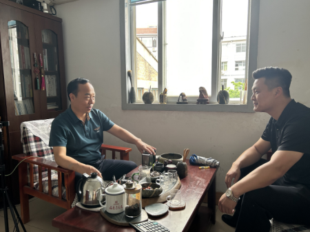 bat365官方官网艺术学院 积极访企拓岗为学生开拓就业渠道