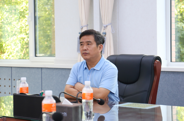 铭记历史 砥砺前行——bat365官方官网党委组织广大师生观看抗战胜利80周年阅兵仪式