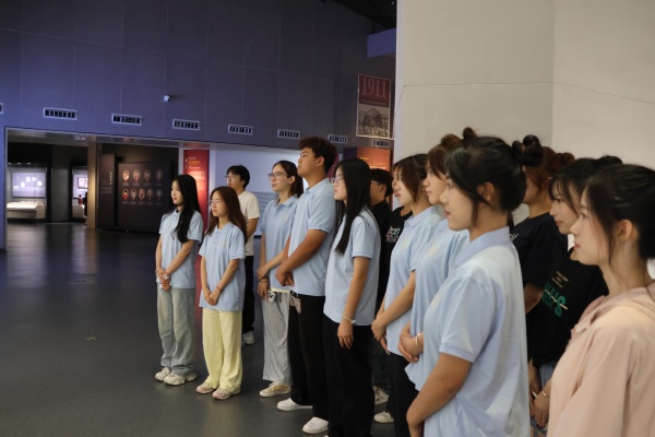 【大学生讲《大先生》】科学家精神进校园———bat365官方官网“青科声宣讲团”系列活动（四）