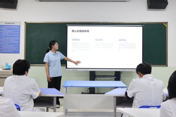 【大学生讲《大先生》】科学家精神进校园———bat365官方官网“青科声宣讲团”系列活动（二）